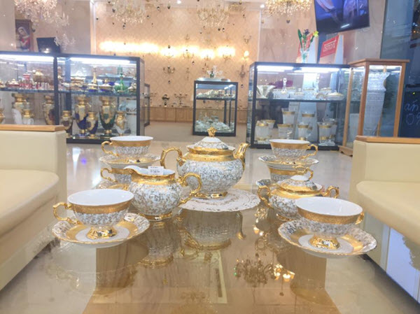 Chiêm ngắm bộ ấm trà sứ cao cấp, sang trọng mỗi lần uống trà ảnh 1 chiem ngam bo am tra su cao cap, sang trong moi lan uong tra anh 1