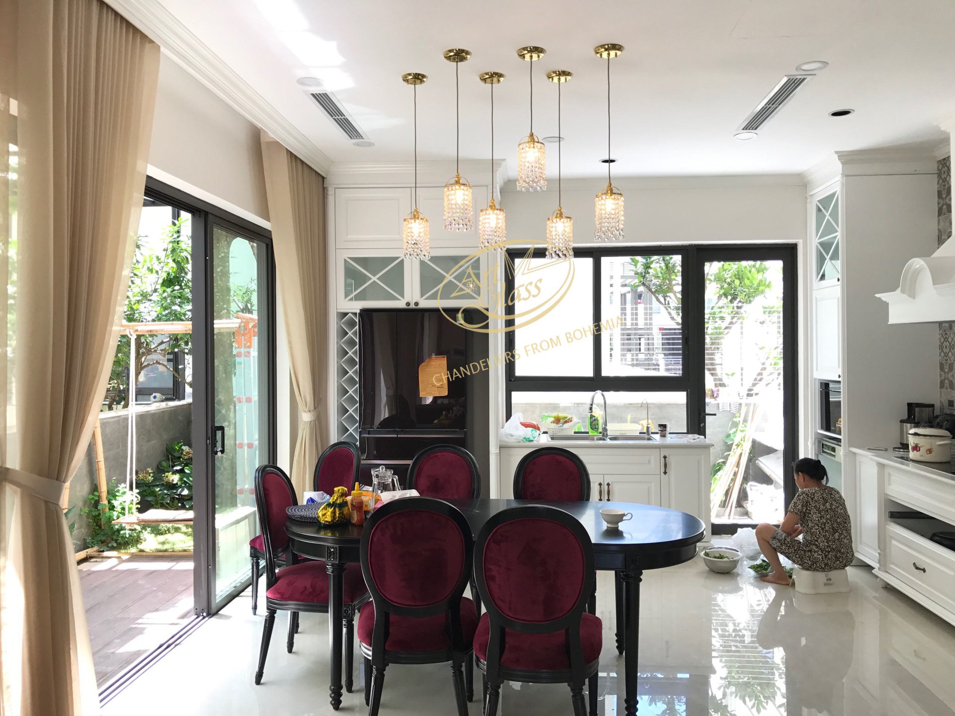 dự án lắp đặt đèn pha lê dự án lắp đặt đèn pha lê