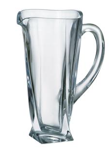 Bình pha lê uống nước