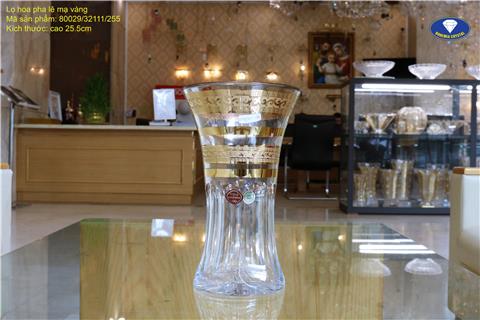 Lọ hoa pha lê mạ vàng từ Tiệp
