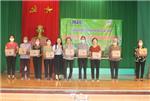 Trao tặng bếp đun tiết kiệm năng lượng cho hội viên Hội LHPN xã Hải Sơn và TT Yên Định