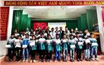 Tặng học bổng “Tiếp sức em đến trường” tặng học sinh vượt khó học giỏi huyện Hải Hậu năm học 2023-2024