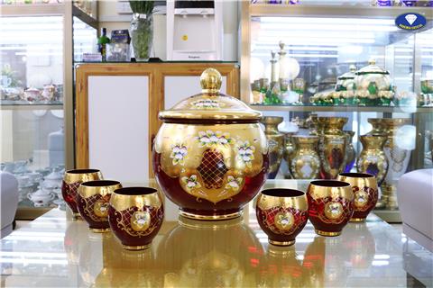 Bộ bình pha lê màu mạ vàng từ Tiệp