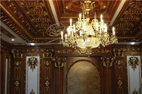 Kinh nghiệm lắp đặt đèn chùm pha lê đúng cách và an toàn